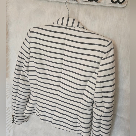 Zara Classic Striped Nautical Cropped Blazer - Picture 4 of 7